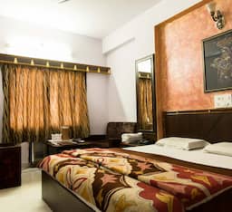 Small Standard Room
